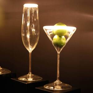 SEGULA LED žiarovka Floating Martini, E27, 6 W, 922 dim