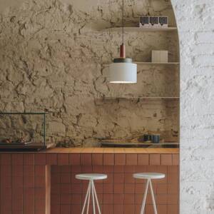 LEDS-C4 Keops 1 závesné svietidlo, Ø 30 cm, farebné, hliník