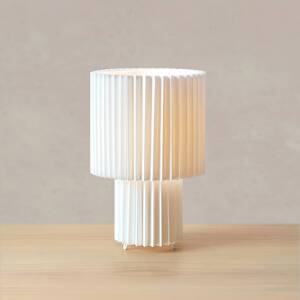 Markslöjd stolová lampa Catis, biela, výška 32 cm, textil, E27