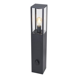 Moderná vonkajšia stojaca lampa čierna 80 cm so zásuvkou IP44 - Charlois